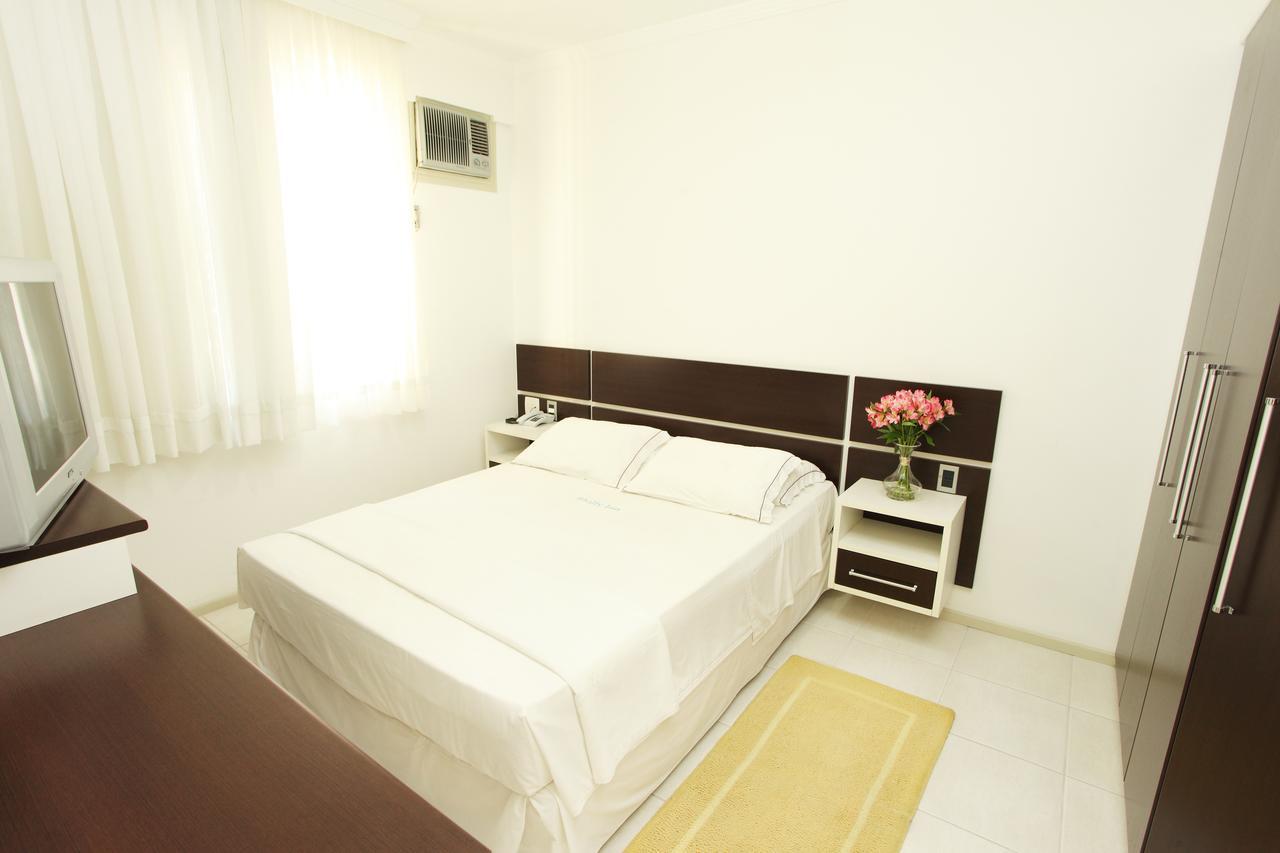 Hotel Bhally บัลเนอาริโอ กังโบริว ภายนอก รูปภาพ