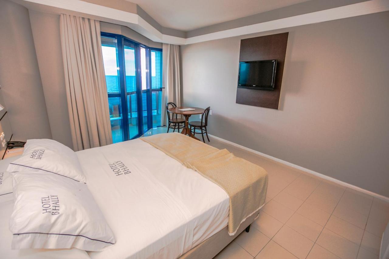 Hotel Bhally บัลเนอาริโอ กังโบริว ภายนอก รูปภาพ